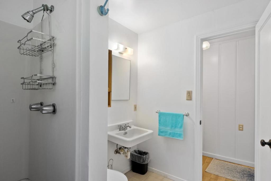 525 Riverview Drive Property Photo 29