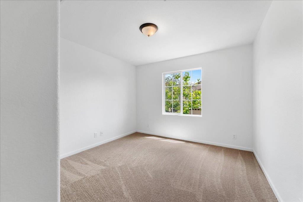 21 La Jolla Street Property Photo 29