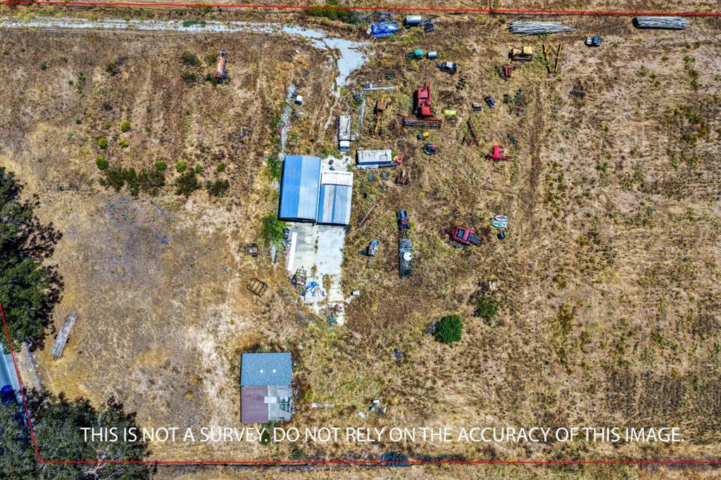 4688 Pacheco Pass Highway Property Photo 4