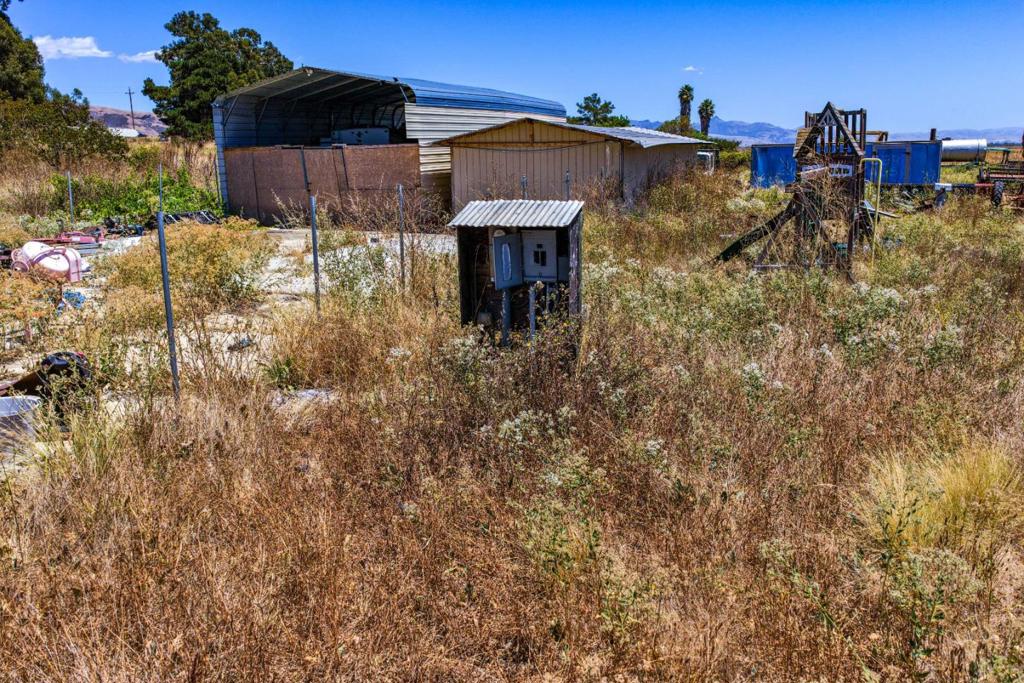 4688 Pacheco Pass Highway Property Photo 5