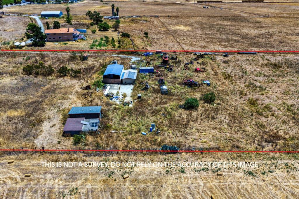 4688 Pacheco Pass Highway Property Photo 7