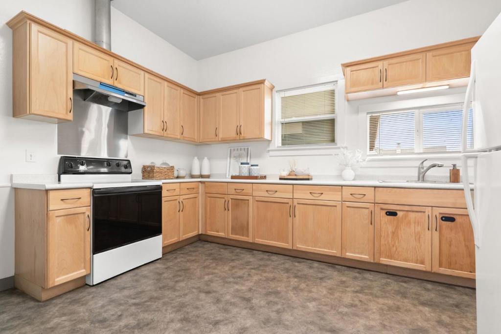 1328 Mission Street Property Photo 23