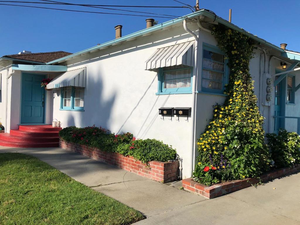 1006 Seabright Avenue Property Photo 3