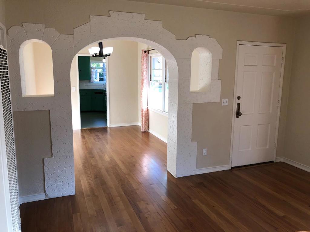 1006 Seabright Avenue Property Photo 10