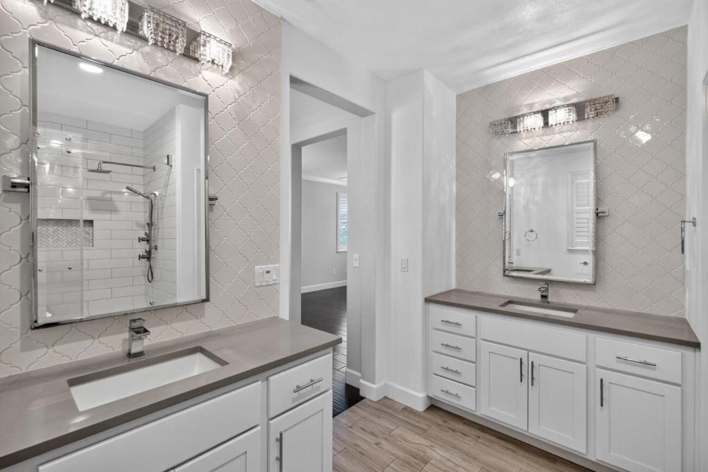 100 Castle Ridge Way Property Photo 17