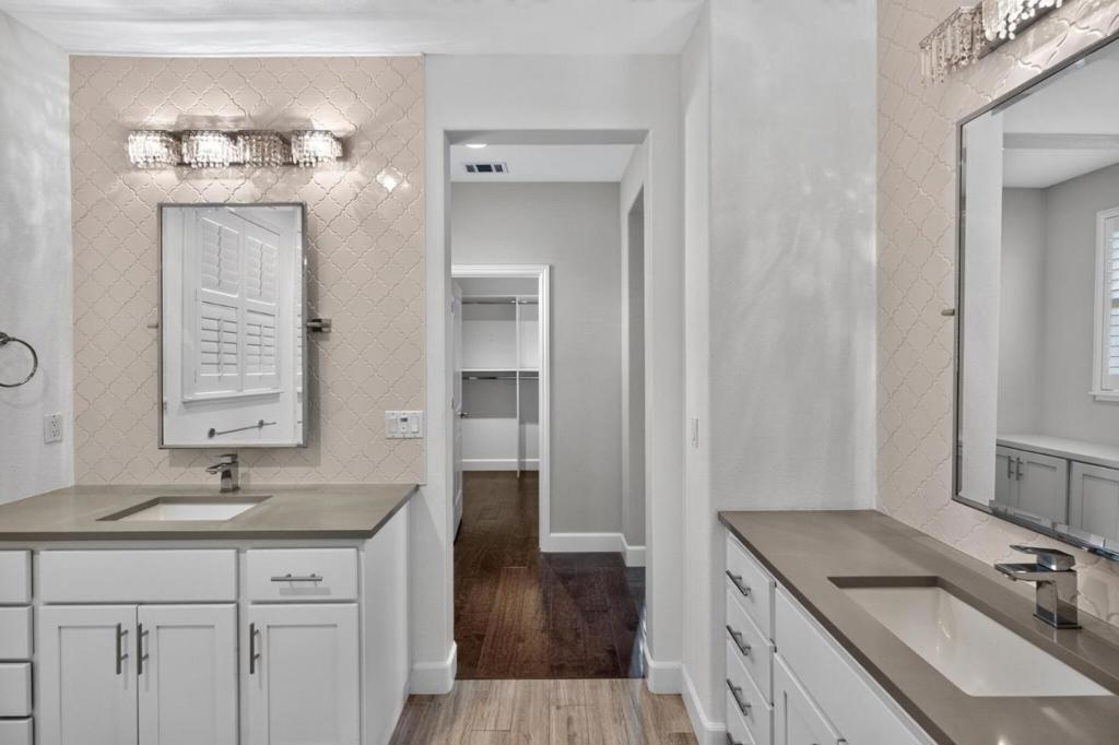 100 Castle Ridge Way Property Photo 21