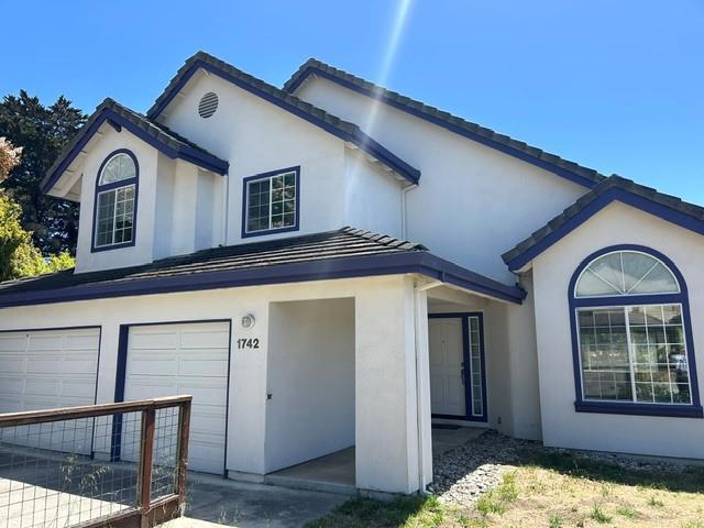 1742 Grey Seal Road Property Photo 1