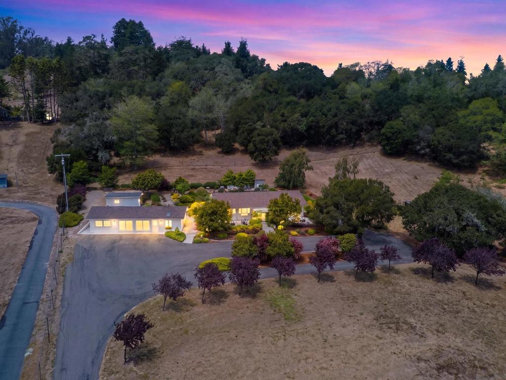 860 Larkin Valley Road Property Photo
