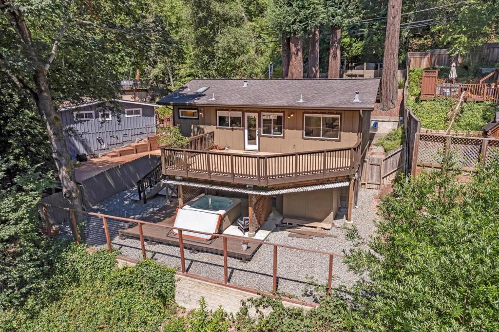 21590 Madrone Drive Property Photo 1