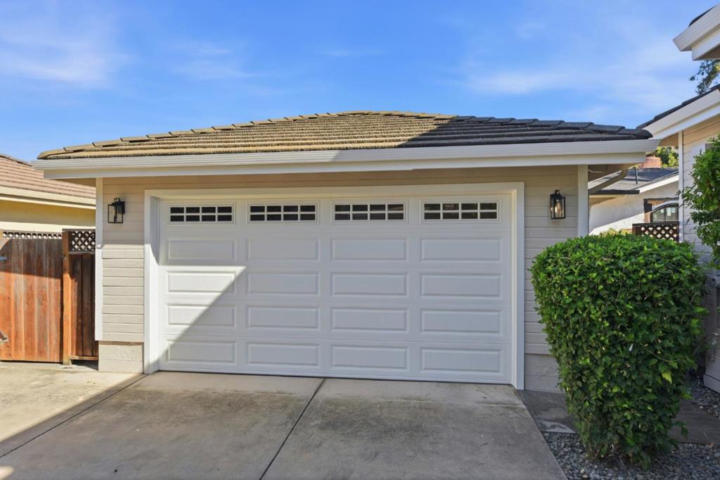 2168 Coastland Avenue Property Photo 42
