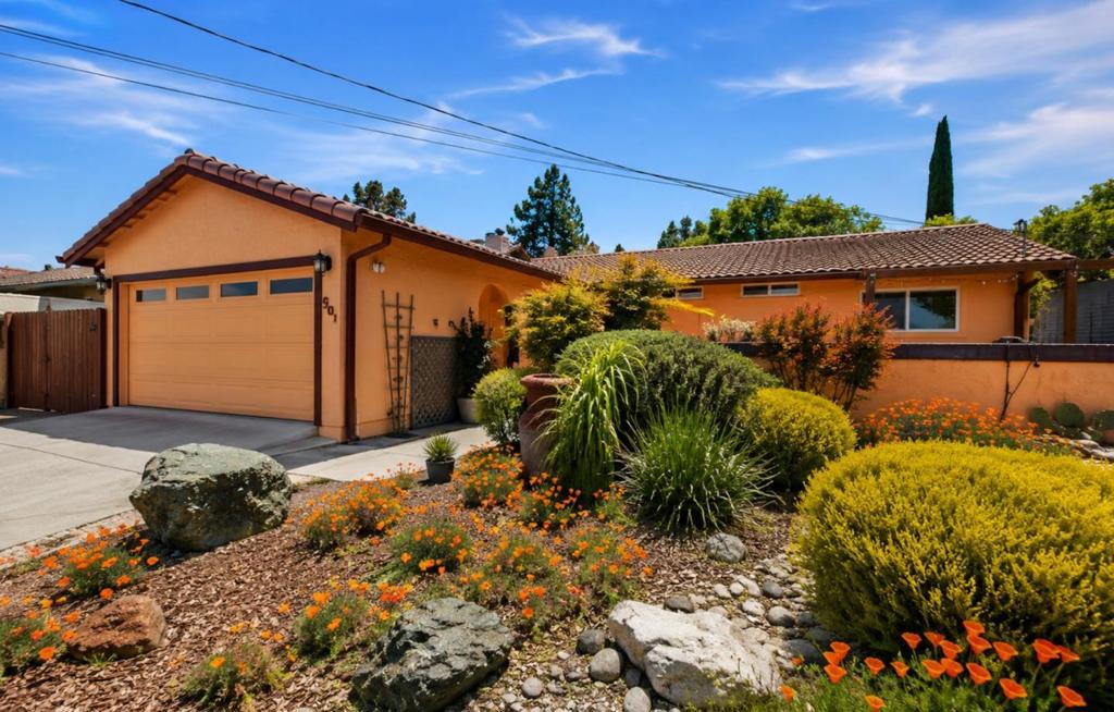 501 7th Street Property Photo 1