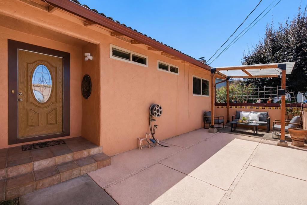 501 7th Street Property Photo 5