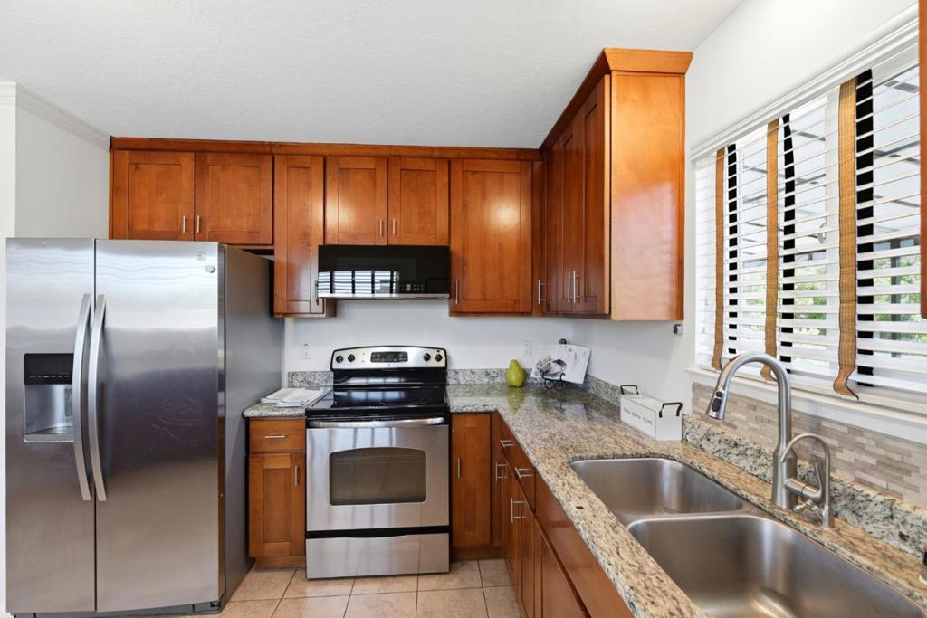 1538 Hallcrest Drive Property Photo 11