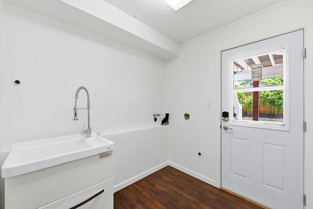 1538 Hallcrest Drive Property Photo 35