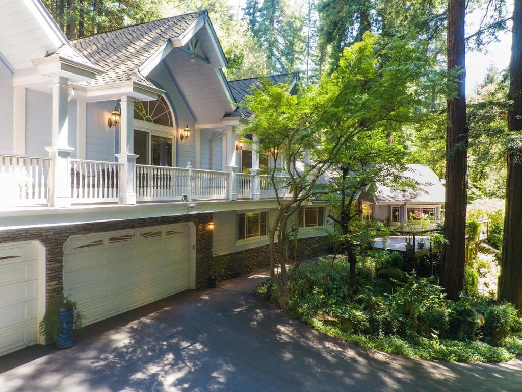 7034 Scotts Valley Drive Property Photo 3