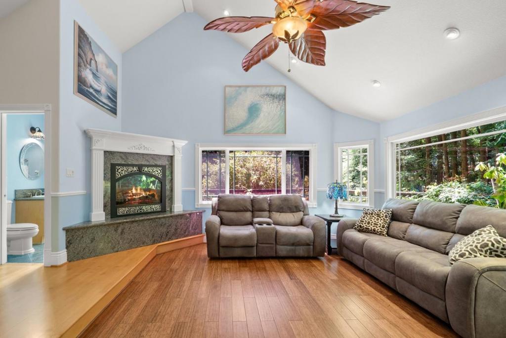 7034 Scotts Valley Drive Property Photo 13
