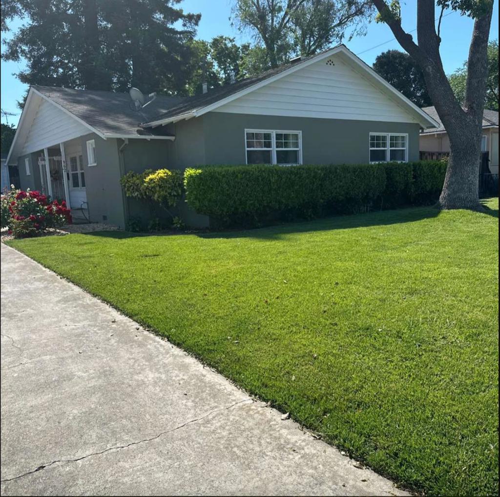 964 Princess Anne Drive Property Photo 1
