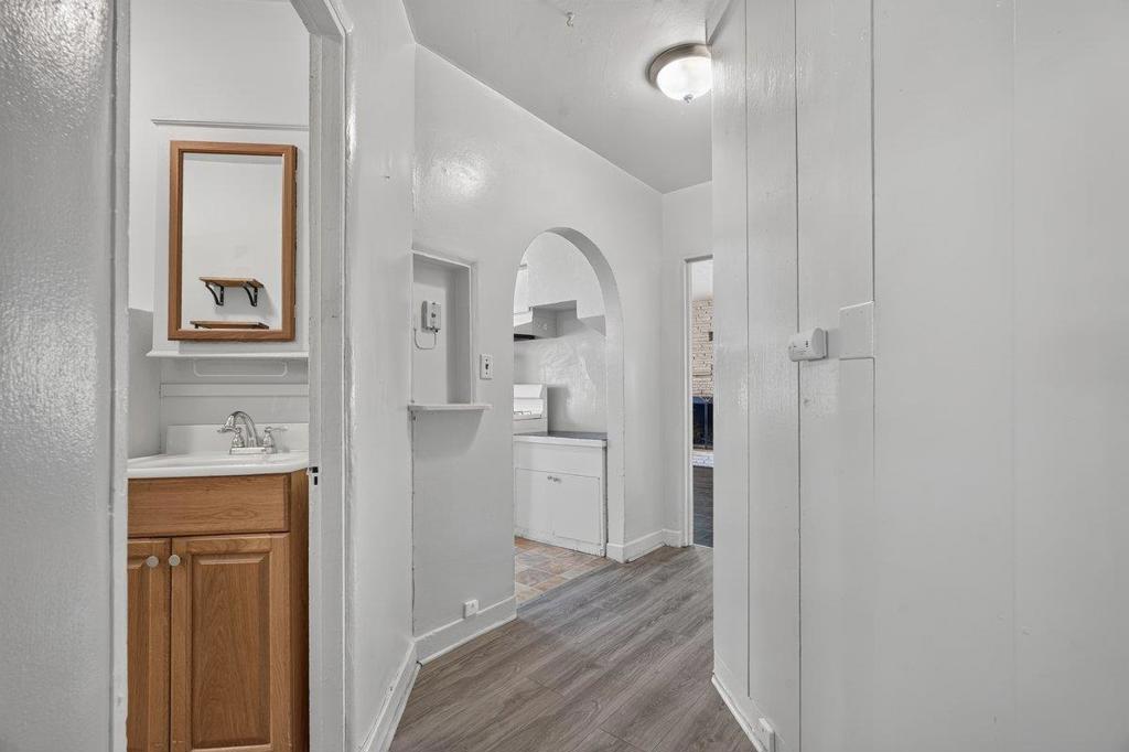 721 9th Street Property Photo 11