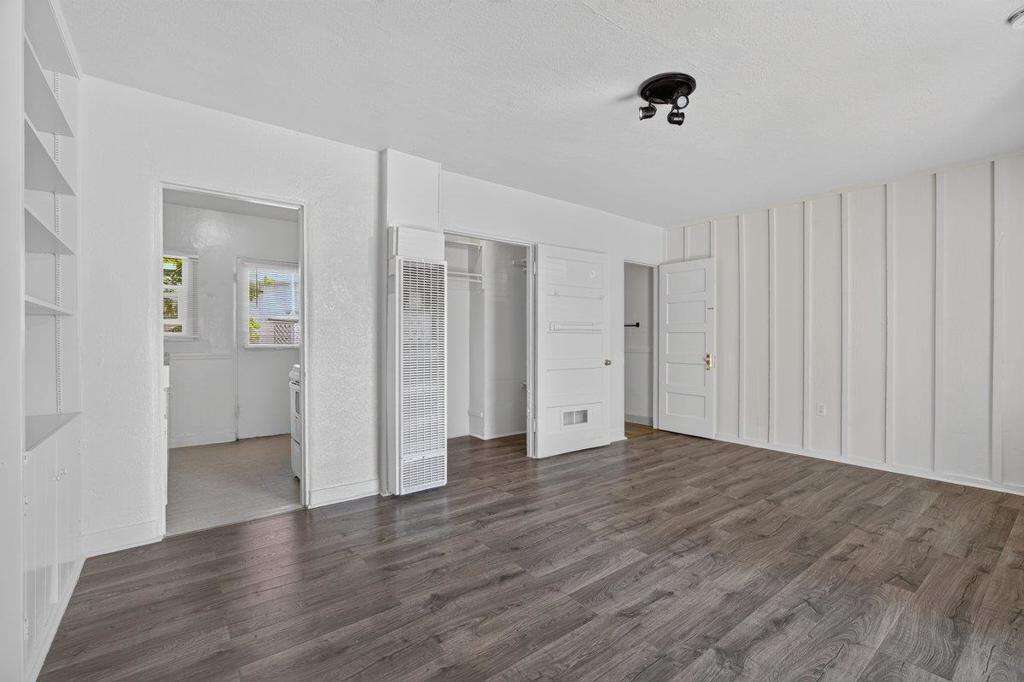 721 9th Street Property Photo 13