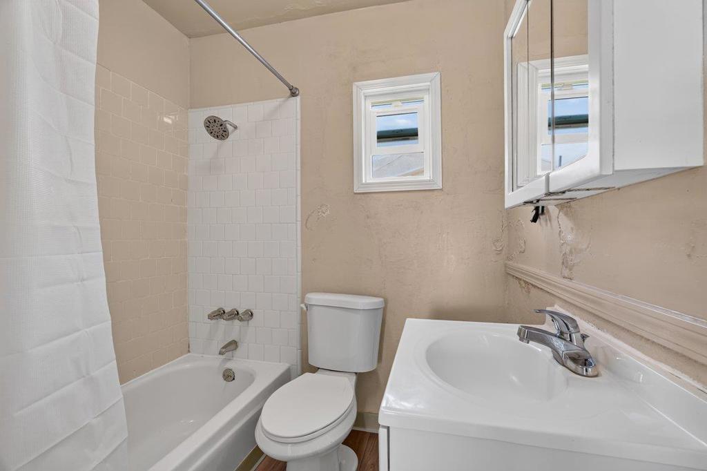 721 9th Street Property Photo 14
