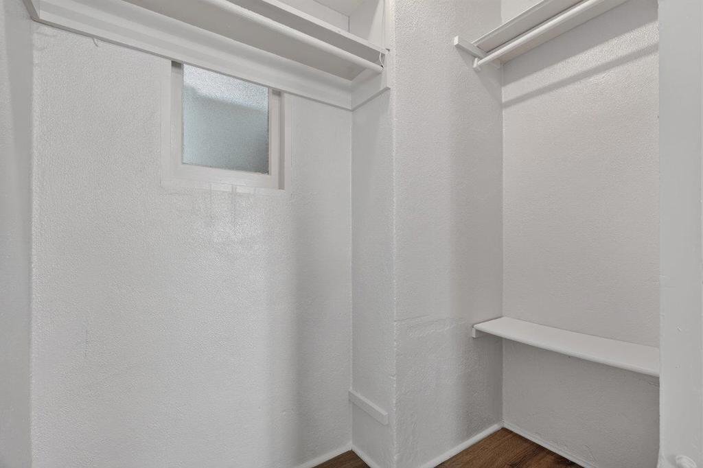 721 9th Street Property Photo 17
