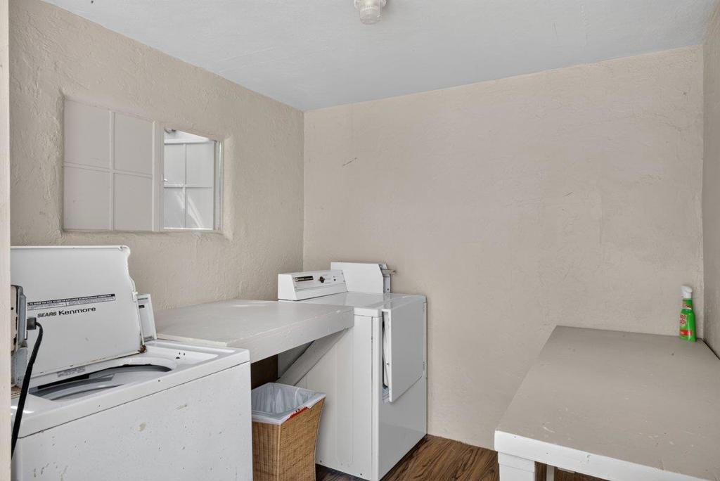 721 9th Street Property Photo 21