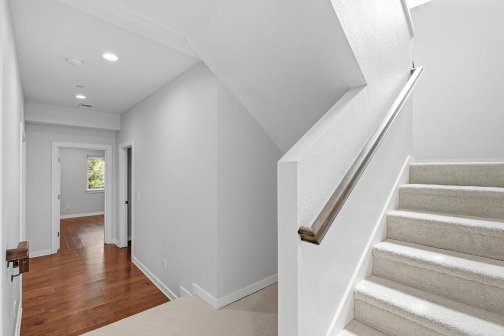 6188 Oakdale Avenue Property Photo 30