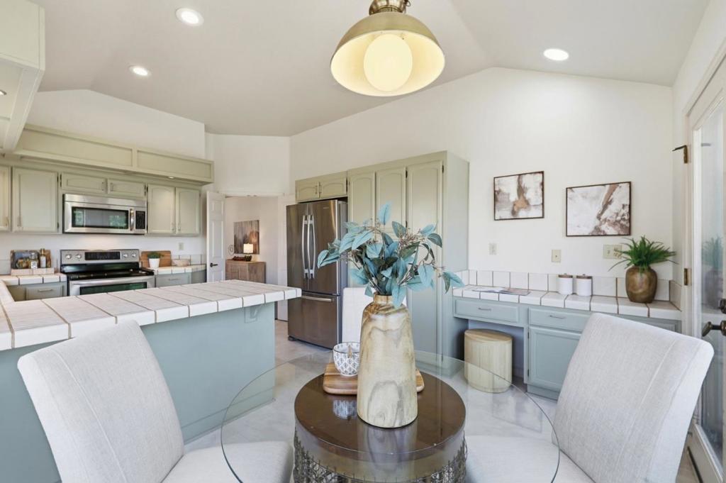 7711 Galloway Drive Property Photo 16