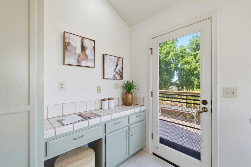 7711 Galloway Drive Property Photo 17