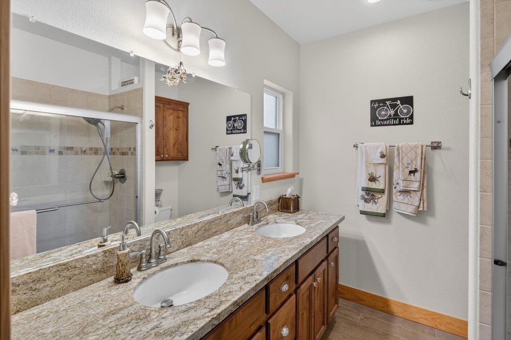 14625 Denton Avenue Property Photo 18