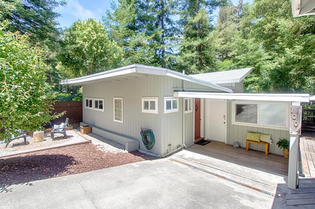 1004 Laurel Avenue Property Photo 1