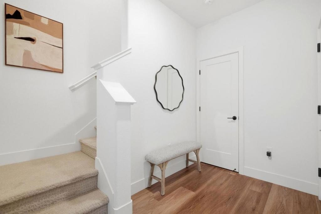 529 Laraline Way Property Photo 1