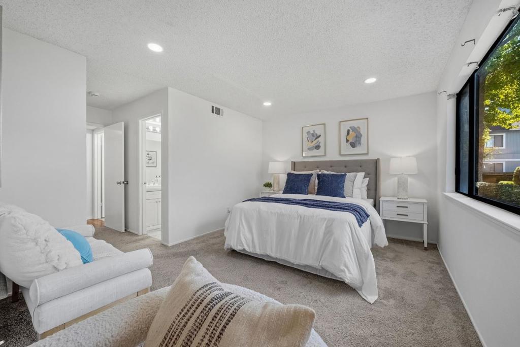5029 Shalimar Circle Property Photo 14