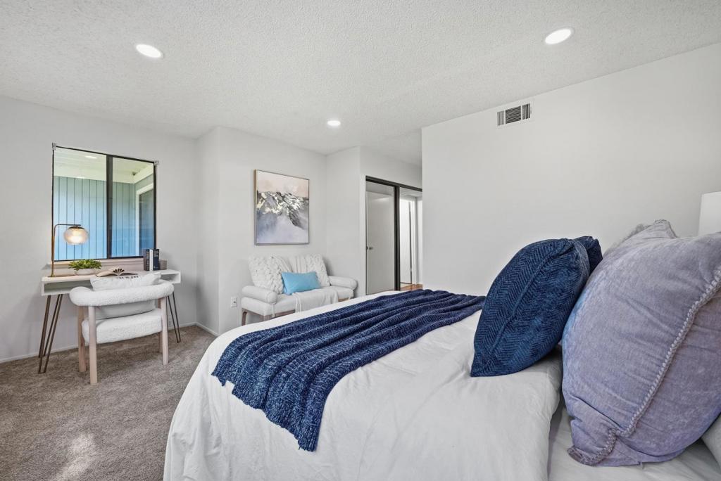 5029 Shalimar Circle Property Photo 15