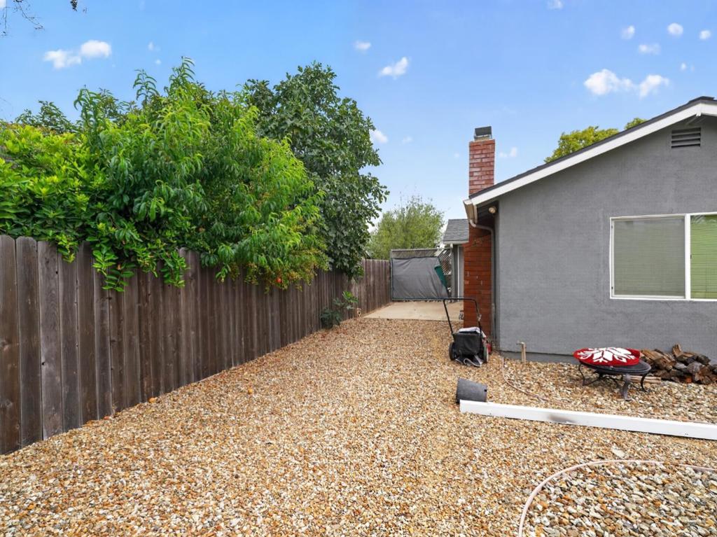1168 E Rice Ranch Road Property Photo 20