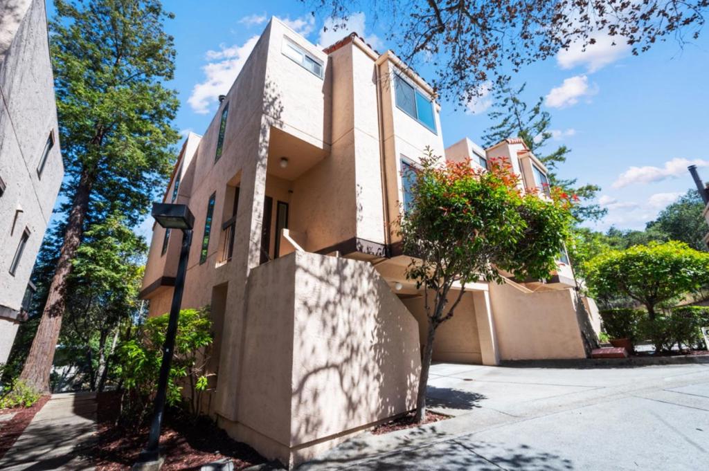 2391 Lyall Way Property Photo 60
