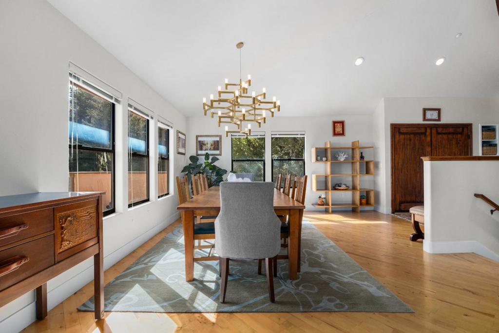 1081 Avocado Road Property Photo 8