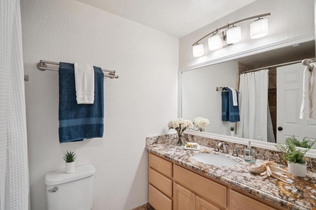 23758 Hutchinson Road Property Photo 40