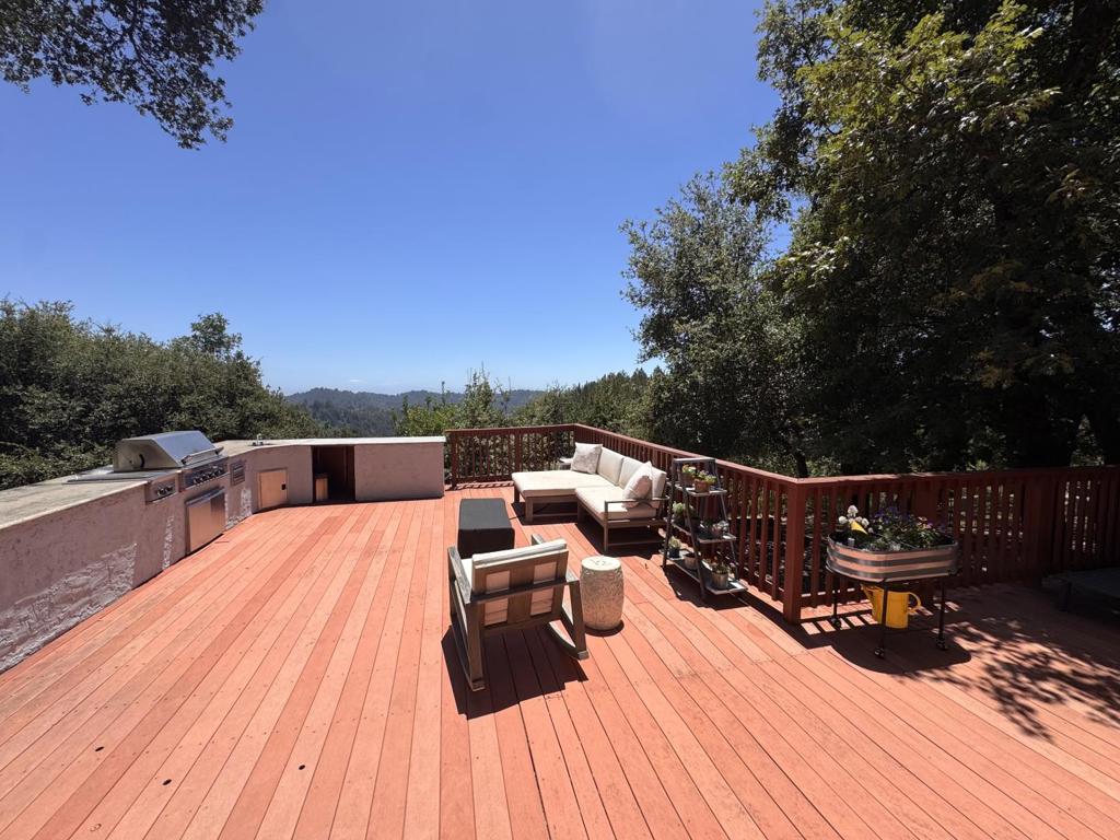 23758 Hutchinson Road Property Photo 45