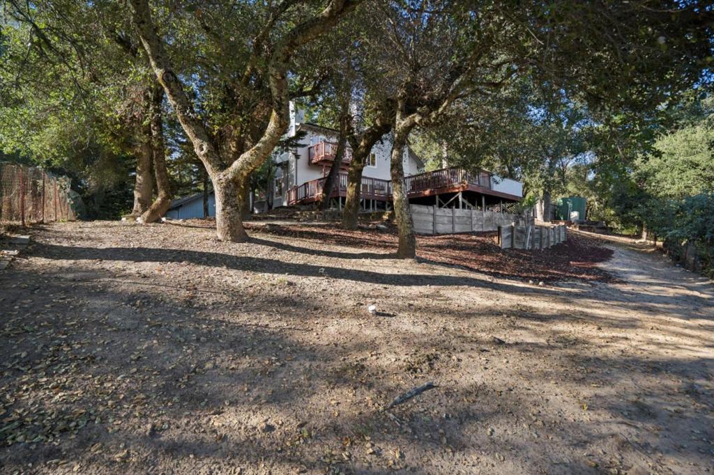 23758 Hutchinson Road Property Photo 57