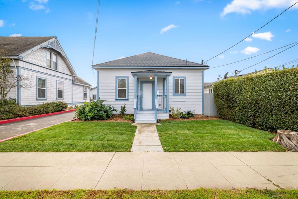 Lang Street Property Photo 13