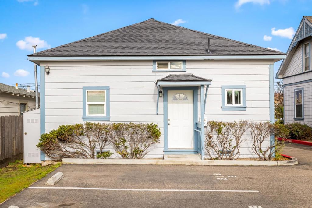 Lang Street Property Photo 24