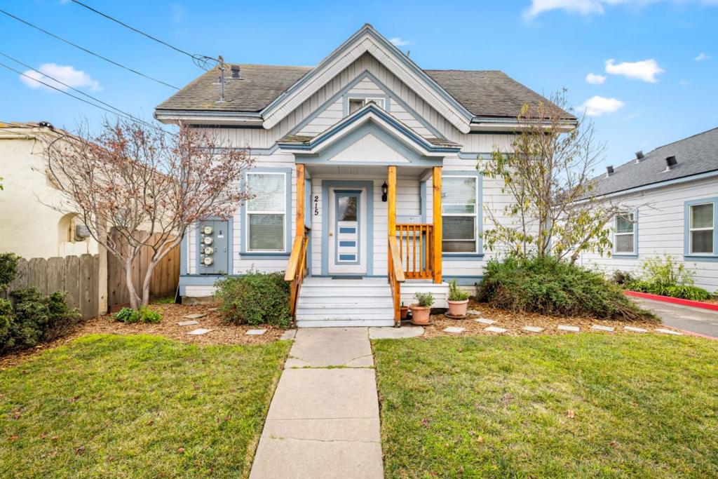 Lang Street Property Photo 59