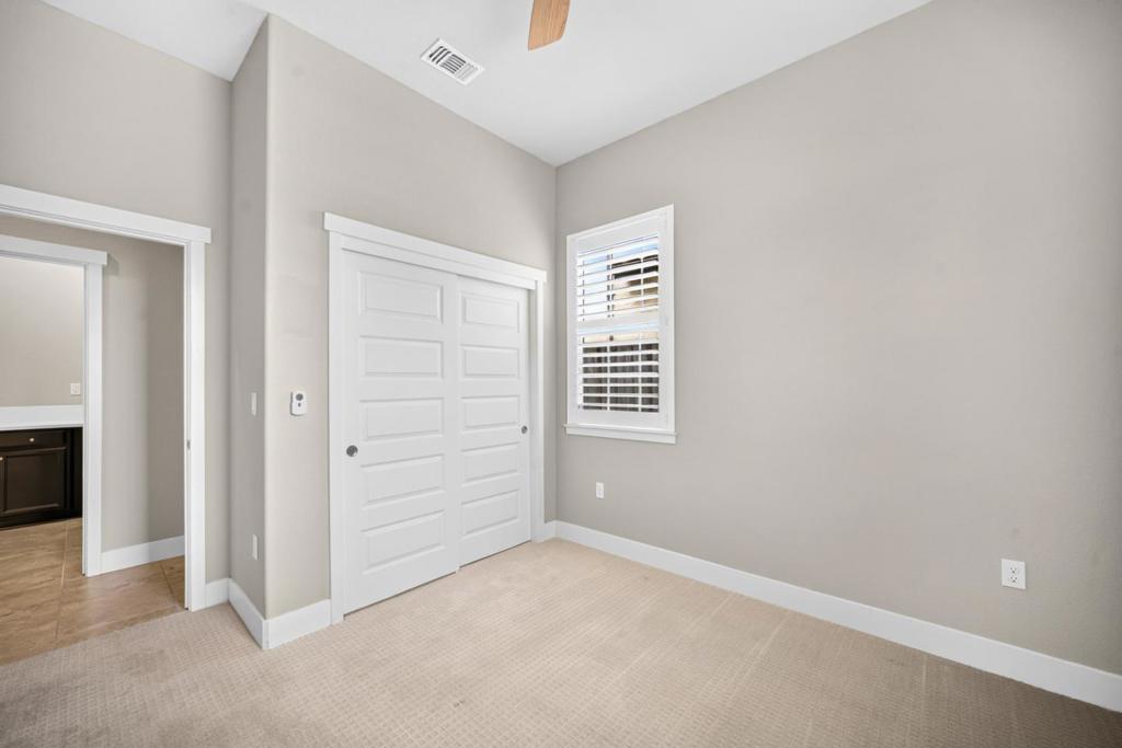 15050 Breckinridge Avenue Property Photo 7
