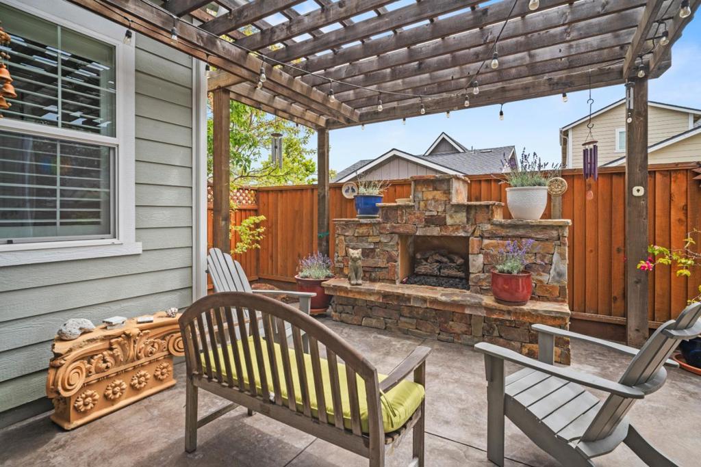 15050 Breckinridge Avenue Property Photo 26