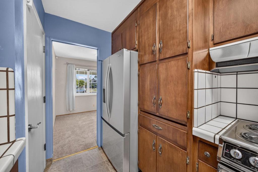 8431 Wayland Lane Property Photo 10
