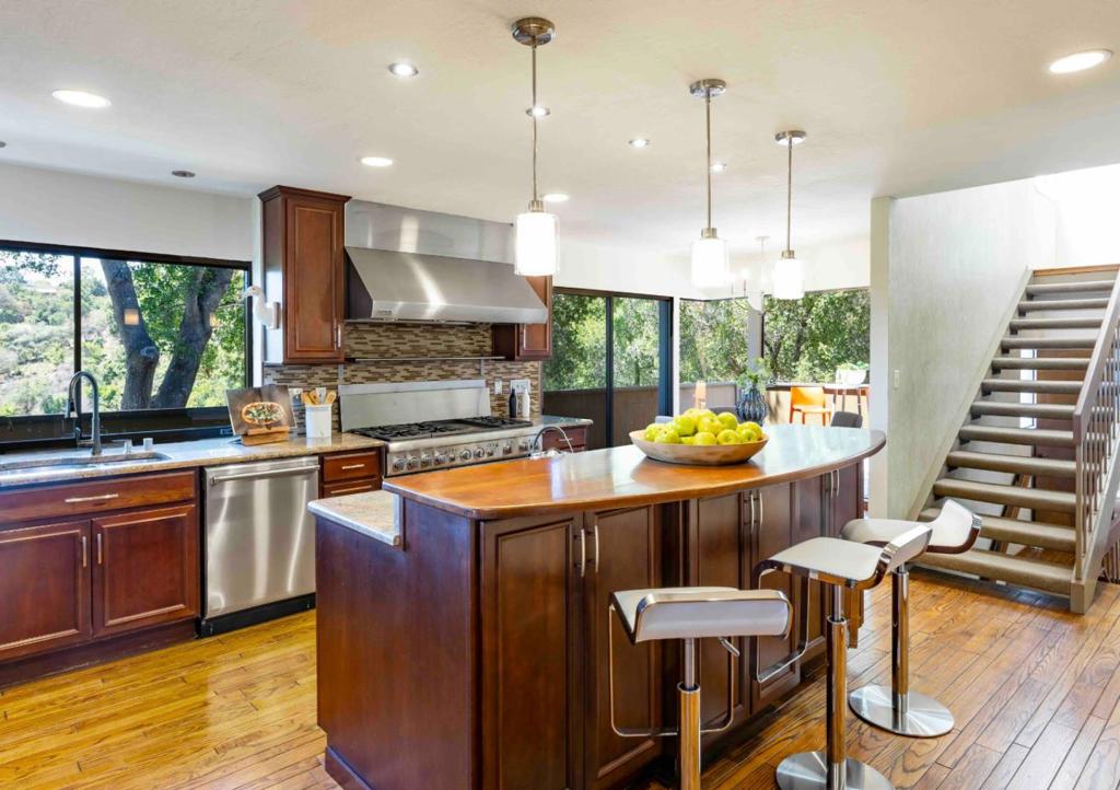 285 Escobar Road Property Photo 15