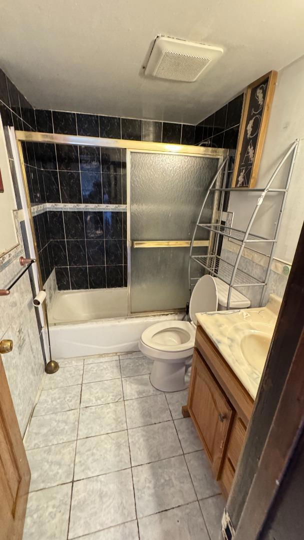 89 Farallones Street Property Photo 5
