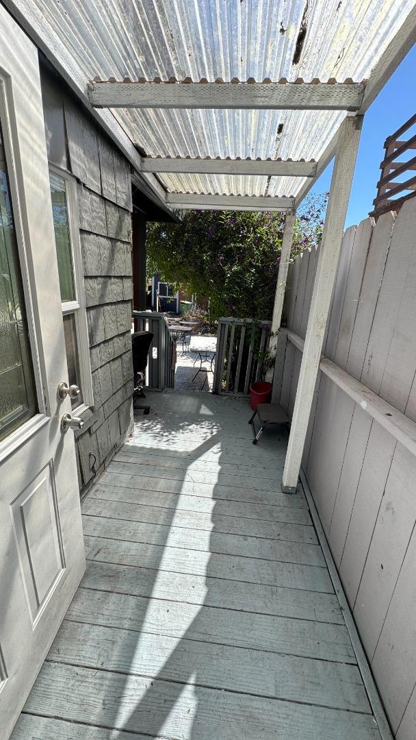 89 Farallones Street Property Photo 6