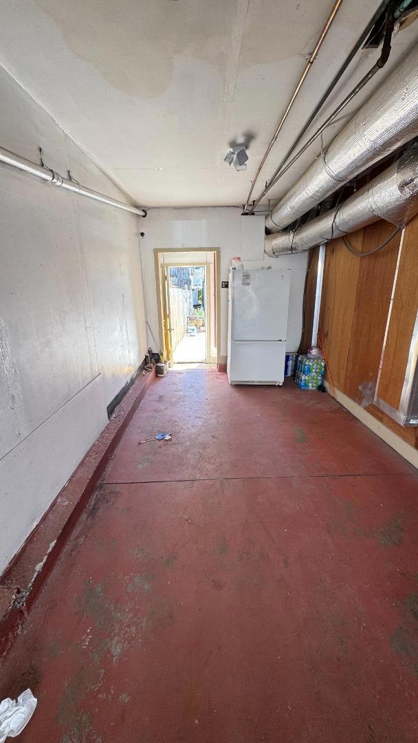 89 Farallones Street Property Photo 9